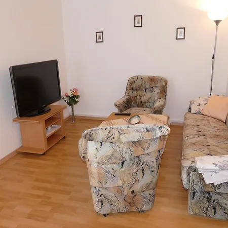Fewo Am Schulberg Ferienhaus *